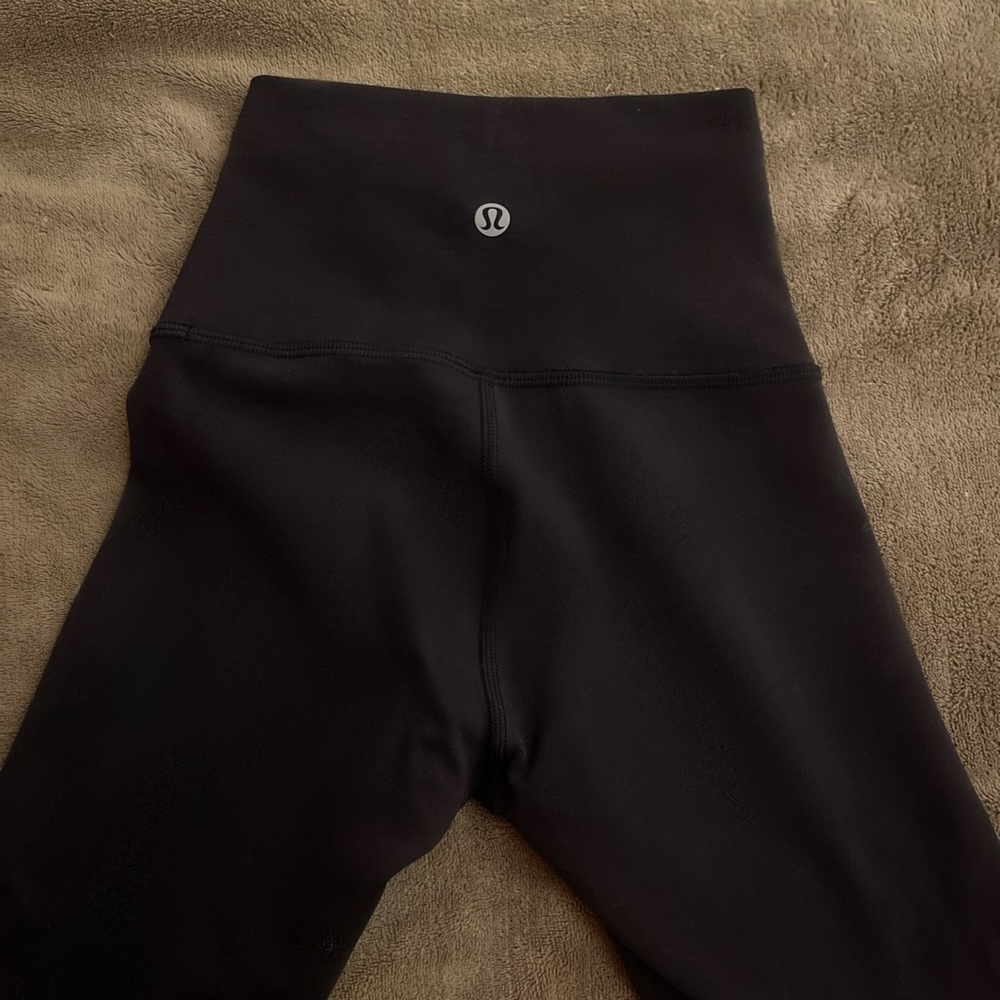 lululemon size 0 black leggings